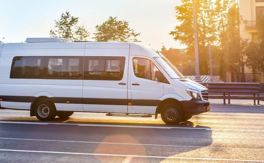 Wynajem busów – Bytom– co powinna oferować dobra firma transportowa?