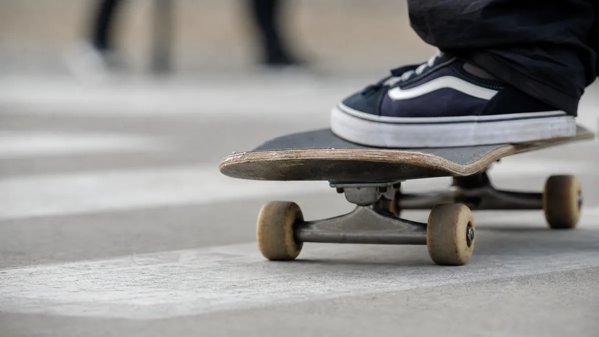 Piesi przejdą jezdnią przy skateparku. Zmiana organizacji ruchu w Bytomiu