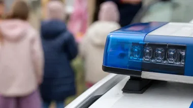 Policyjny radiowóz na charytatywnym pikniku w Bytomiu. Była też lekcja bezpieczeństwa