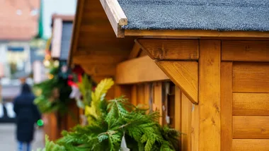 15 drewnianych domków na Bytomskim Jarmarku Świątecznym. Ruszył nabór wystawców