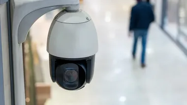 Cztery włamania i uszkodzone kamery - 24-latek z zarzutami w Bytomiu