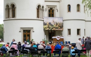 Narodowe Czytanie w Pałacu w Miechowicach  (2)