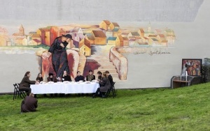 Nowy skwer i mural poświęcony Brunonowi Schulzowi (1)