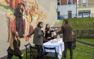 Nowy skwer i mural poświęcony Brunonowi Schulzowi (9)