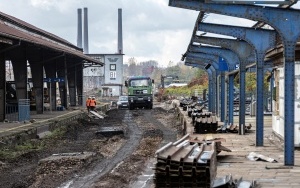 Trwa przebudowa hali dworca w Bytomiu. Miasto wystąpi o zachowanie historycznych elementów po likwidowanym 1 peronie (4)