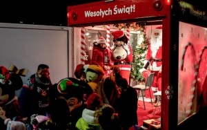 Świąteczna parada ze św. Mikołajem przeszła ulicami Bytomia (11)