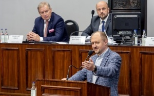 Prezydent Mariusz Wołosz uzyskał wotum zaufania oraz absolutorium (5)