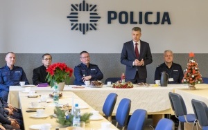 Spotkanie opłatkowe z bytomskimi policjantami (1)