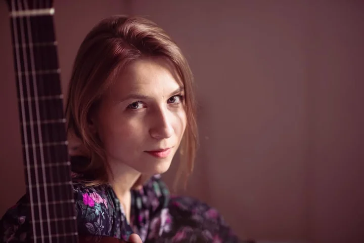 Obrazek przedstawia grafikę promocyjną wydarzenia Recital poezji śpiewanej i piosenki autorskiej – Monika Szomko i Wojciech Sanocki