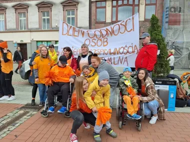 Grafika promocyjna wydarzenia Taneczny Dzień Godności 2026 — Zatańcz z nami w Bytomiu