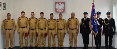Nowi strażacy z Bytomia złożyli ślubowanie. Teraz czeka ich szkolenie
