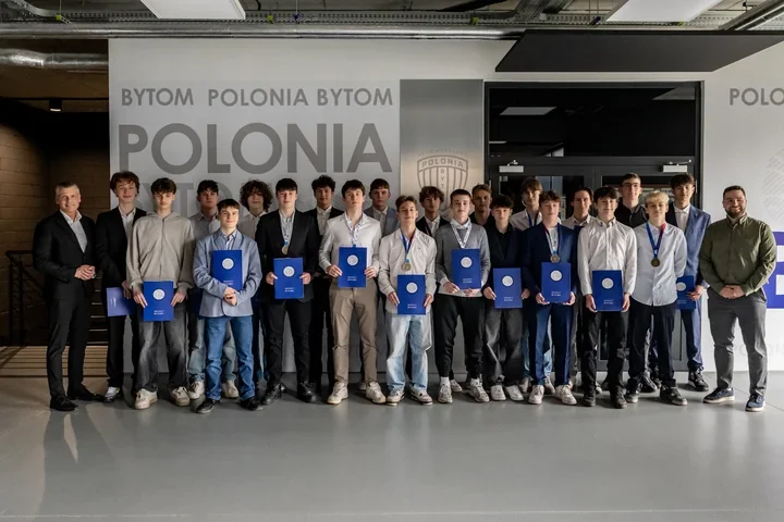 Polonia wróciła z Nowego Targu ze złotem po finale rozstrzygniętym w dogrywce