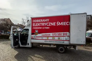 Bytomianie oddali tonę elektrośmieci w cztery godziny na placu Sobieskiego