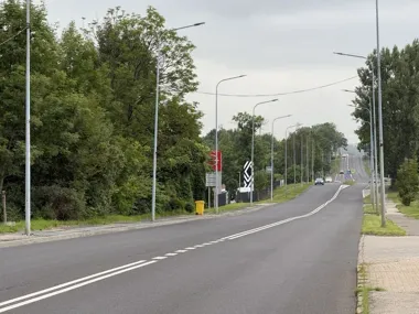 Nowa nawierzchnia na Strzelców Bytomskich. Wyremontowano kolejny odcinek