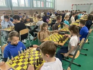 Szachowe święto w SP 46 przyniosło Żorom komplet miejsc na podium