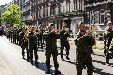 Bytom świętował na dwa dni – flaga, bieg i piknik w Parku Kachla