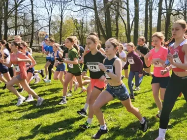 Bytomscy młodzi biegacze przebili się do ogólnopolskiego finału w Parku Kachla