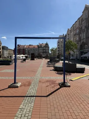 Kurtyny wodne stanęły w centrum Bytomia. Ulga na upalne dni