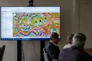 Miejsca postojowe na Ziętku i Stroszku – miasto wskazuje lokalizacje pod BO