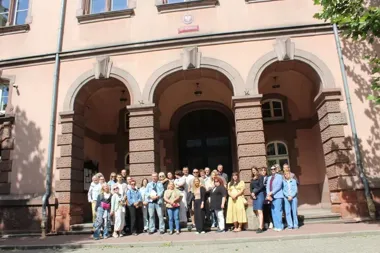 Sąd Rejonowy w Bytomiu zaskoczył spacerowiczów. Wnętrze jak z pałacu