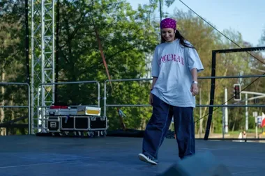 W Rozbarku zatańczyło 154 tancerzy do Snoop Dogga. Stawką był rekord