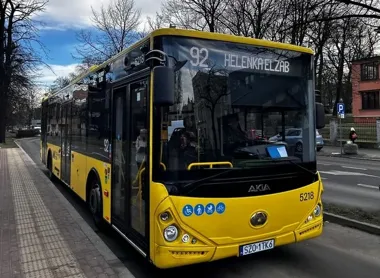 Wielkanocna przerwa przestawia autobusy i tramwaje ZTM na inne tory