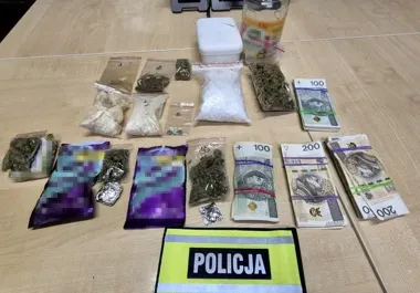 Ponad pół kilograma narkotyków w mieszkaniu 25-latka z Bytomia
